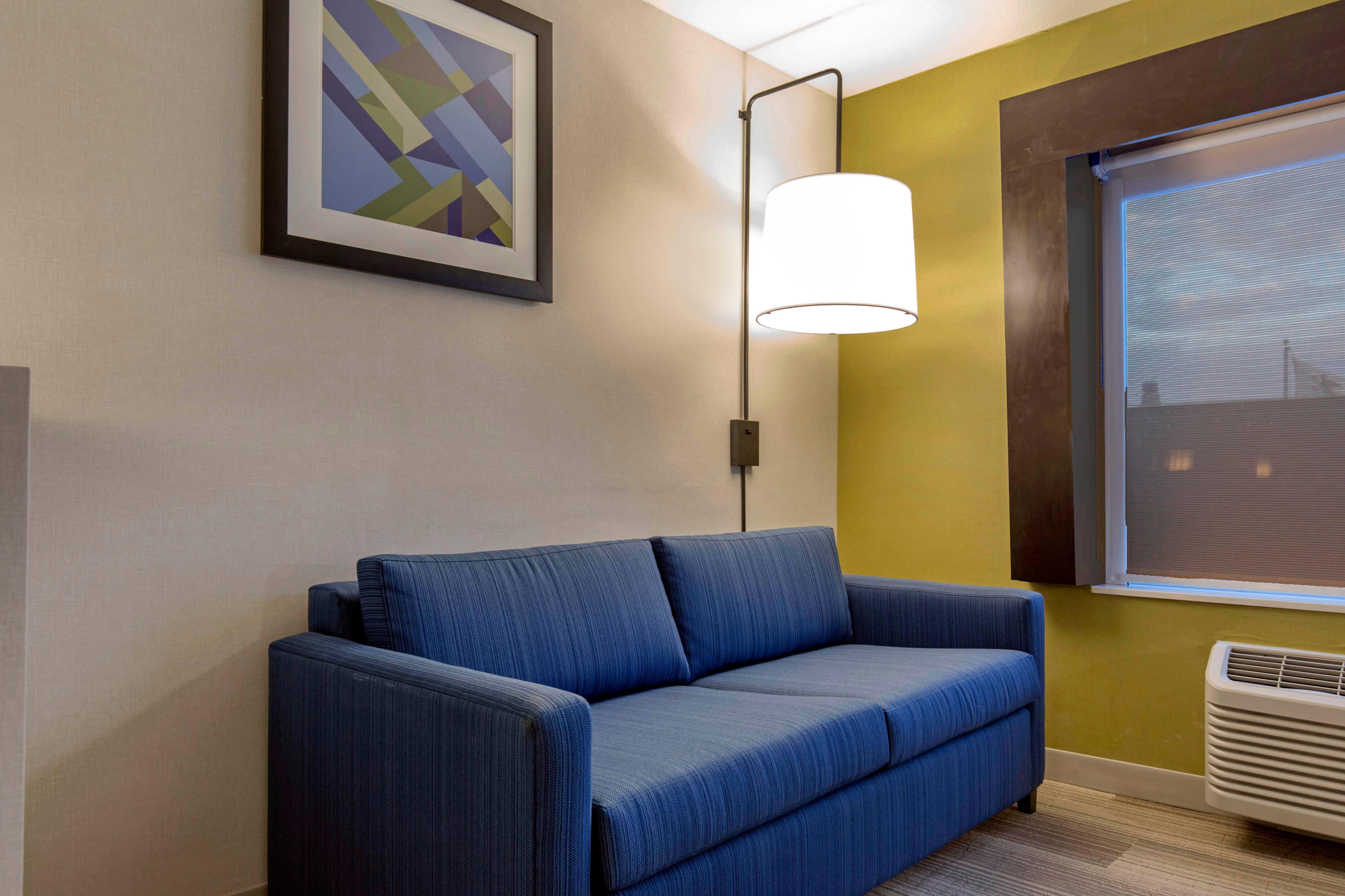 Holiday Inn Express And Suites Chicago West - St Charles By Ihg Сейнт Чарлз Екстериор снимка