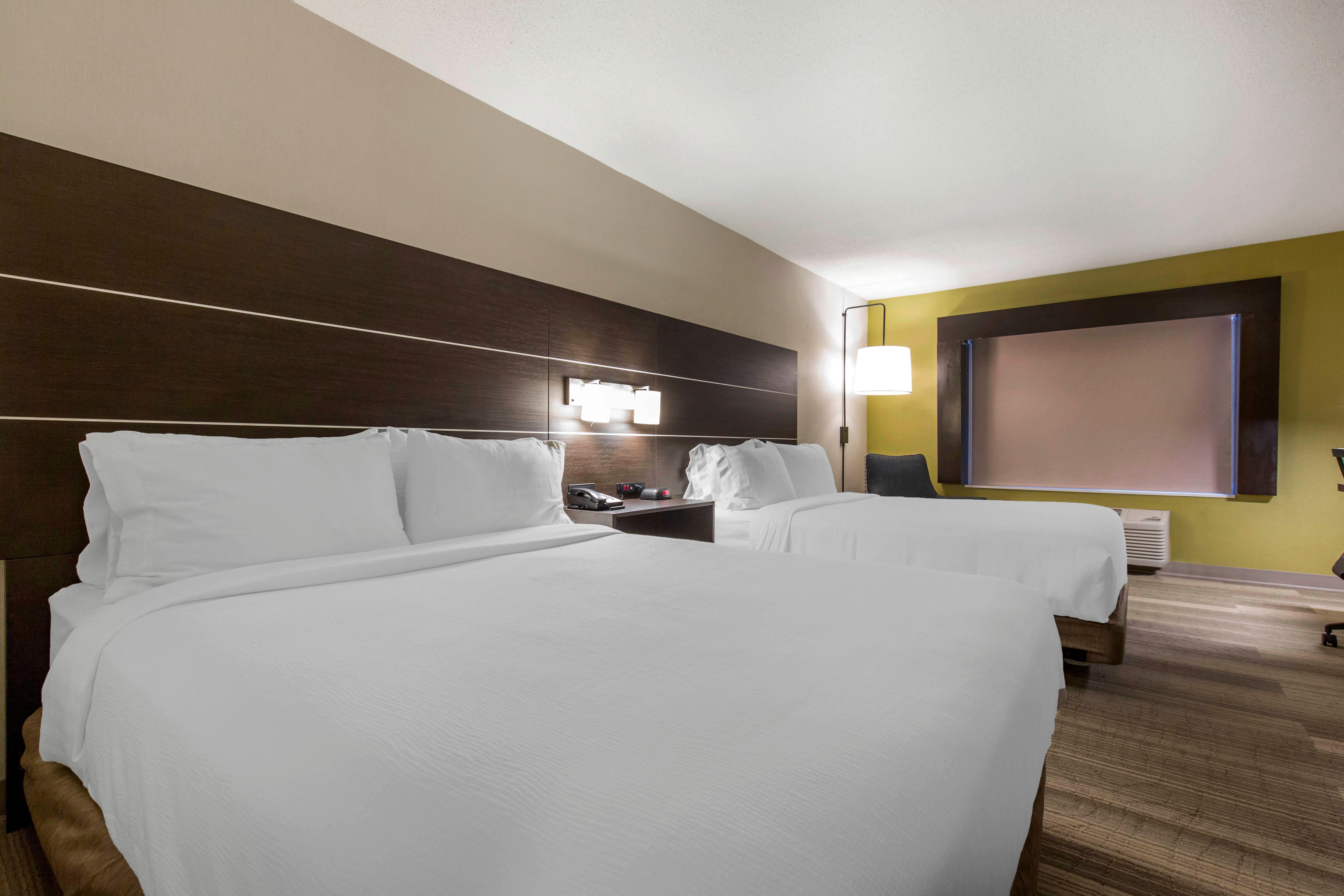 Holiday Inn Express And Suites Chicago West - St Charles By Ihg Сейнт Чарлз Екстериор снимка