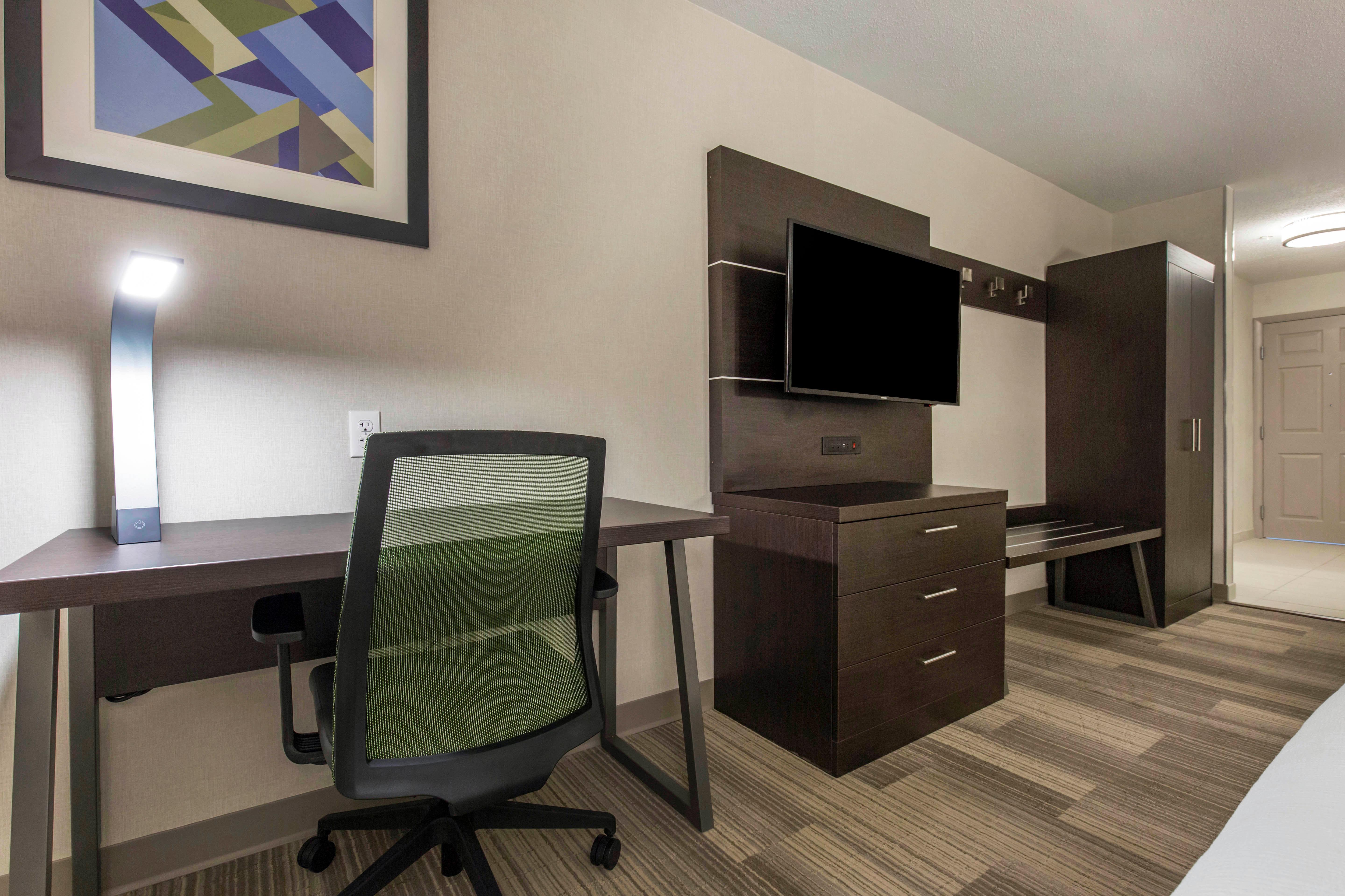 Holiday Inn Express And Suites Chicago West - St Charles By Ihg Сейнт Чарлз Екстериор снимка